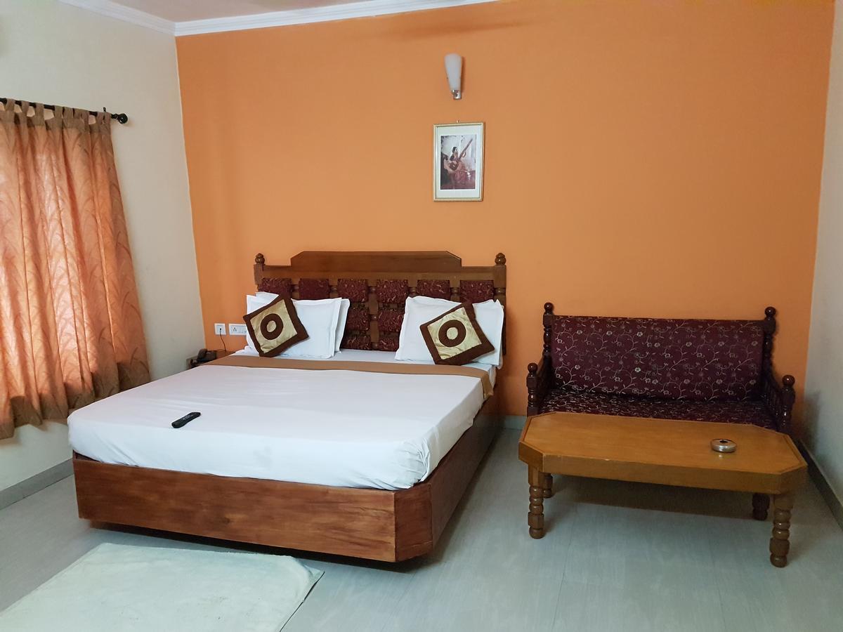 Hotel The Samrat Thiruvananthapuram Exteriör bild